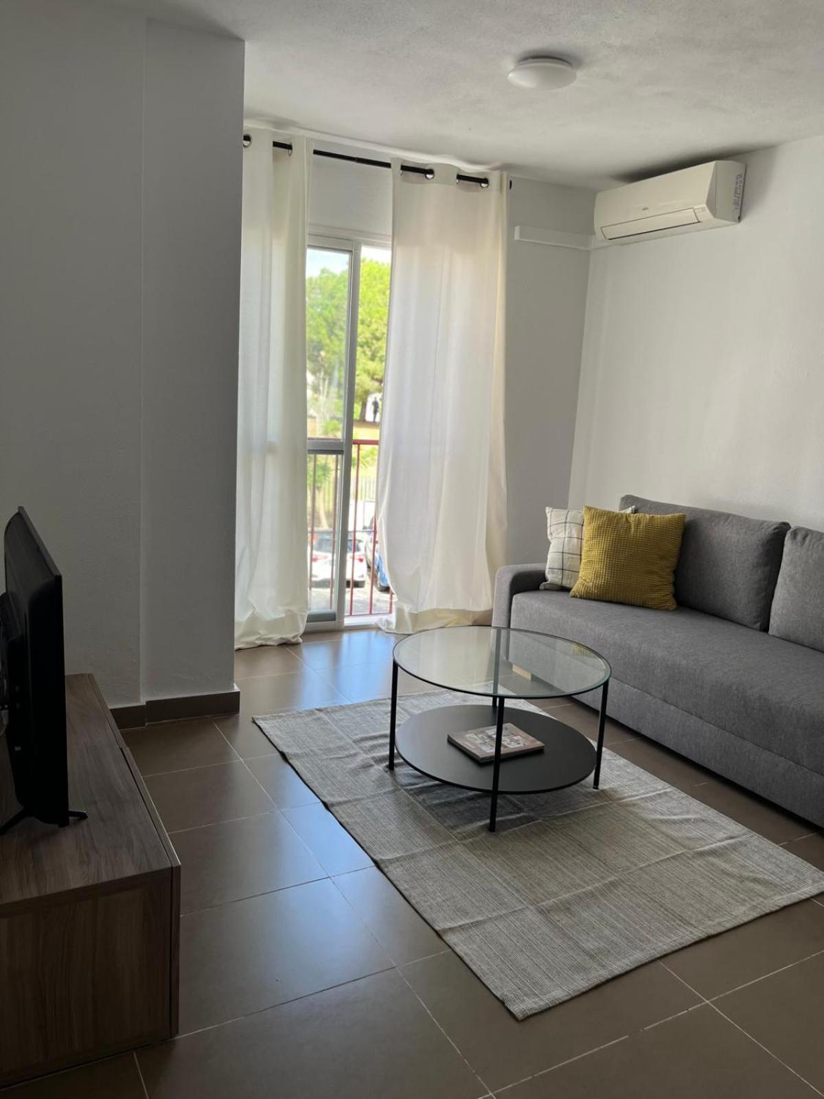 Malaga Prime Location - Stylish Apartment With Free Wifi, Free Parking, Steps From The Historic Center Екстер'єр фото